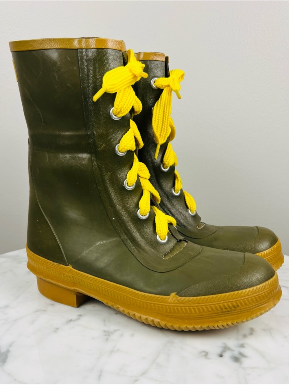 Vintage Bristol Thermoboots – 1966 Military Green Rubber Mid-Calf Boots – Size 8